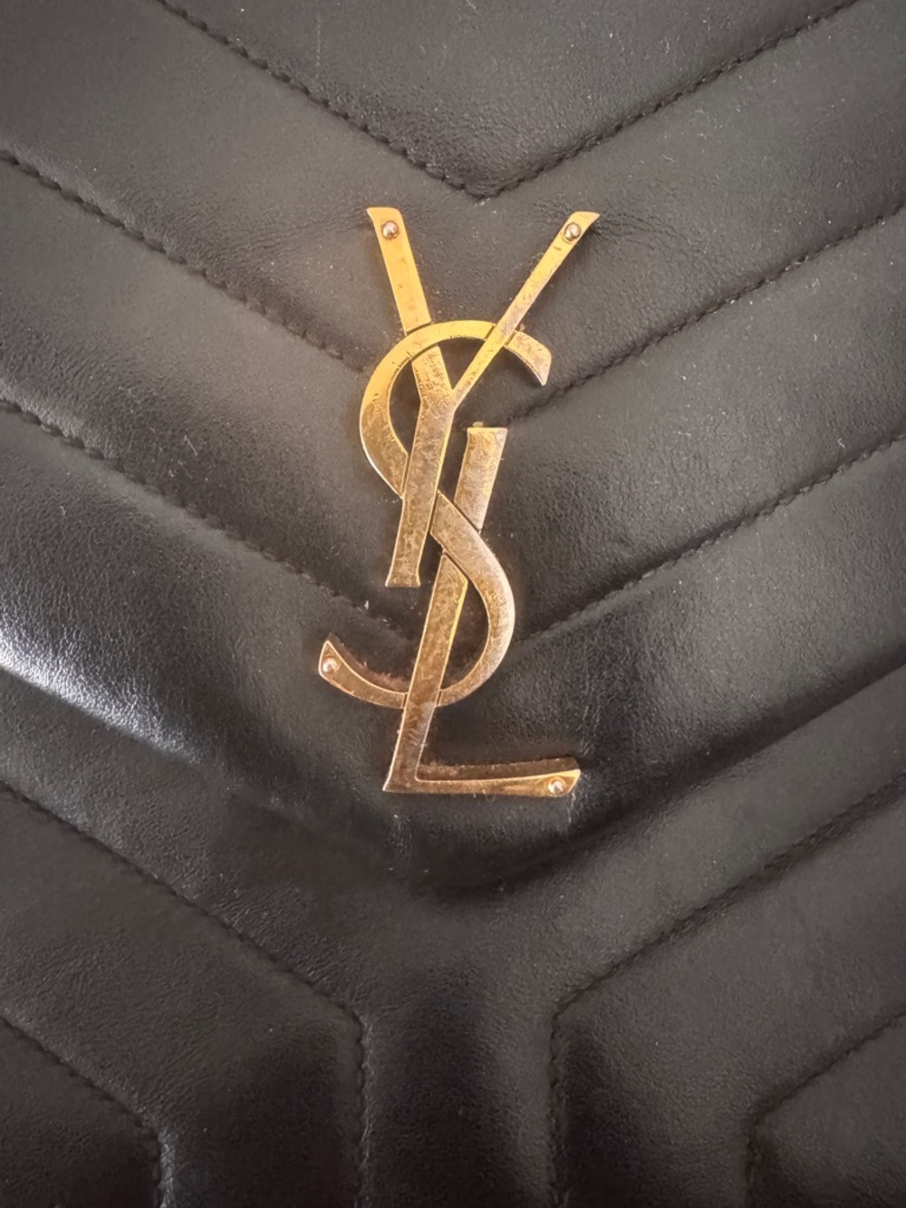 Yves Saint Laurent Black Quilted Leather Shoulder Bag with Gold YSL - Picture 4 of 10